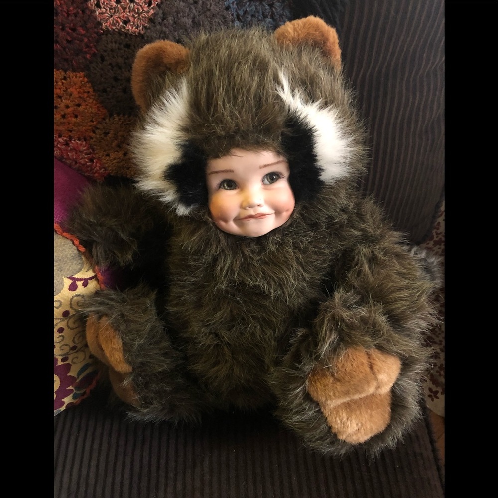 Raccoon baby stuffed toy